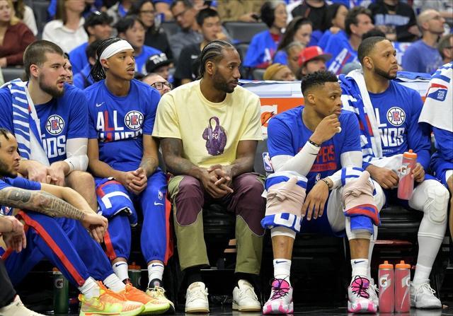 欧篮联今晚再迎强敌，密尔沃基雄鹿官宣签约，主帅态度——气氛紧张，细节决定成败